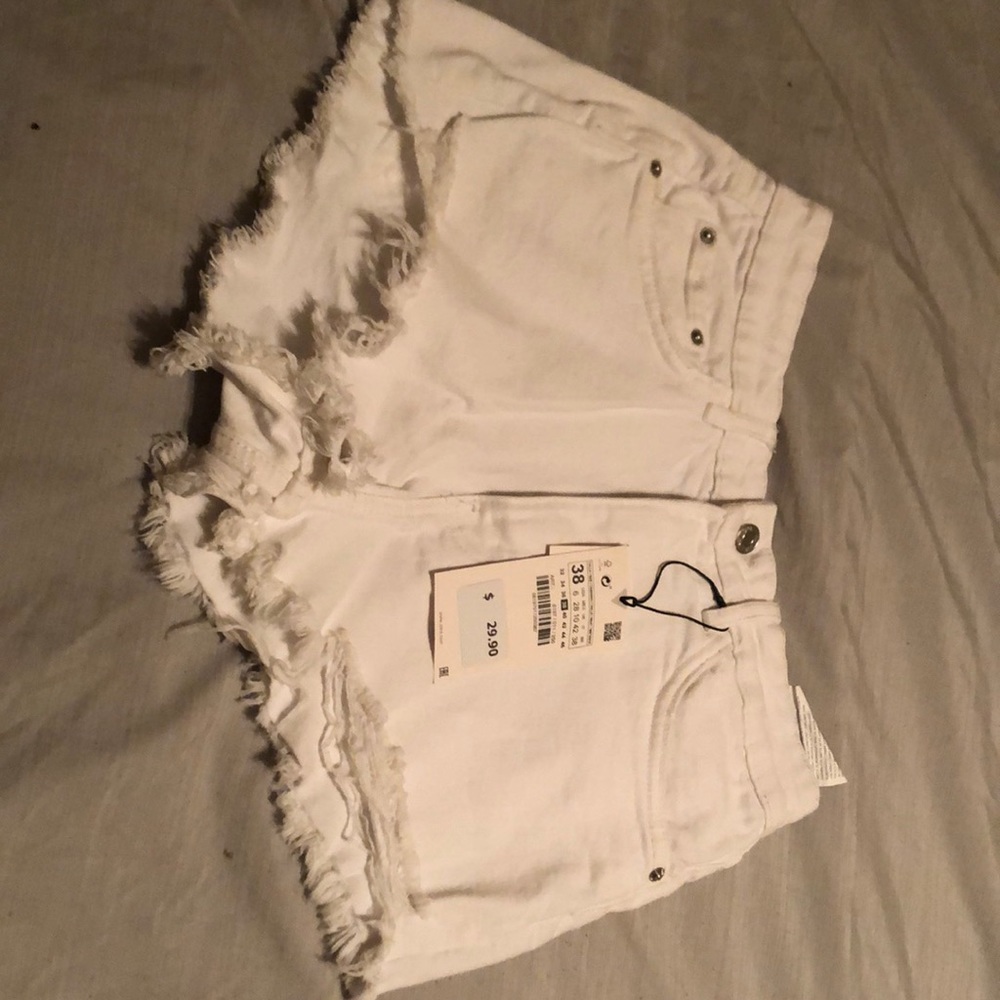 NWT zara white shorts